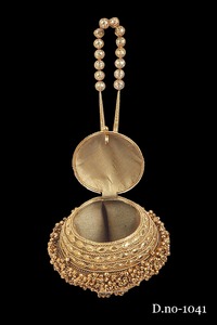 1041 pochette en métal faite à la main de haute qualité or argent perlé soirée sac carré pierre travail mariée mariage sac - Product Image 4