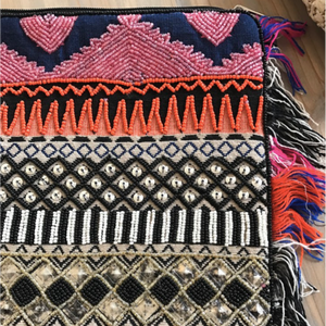 Brodé à la main Perlée Dames Embrayage de Soirée avec Avec Franges Colorées - Product Image 2