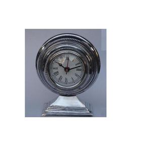 Reloj de mesa de aluminio fundido de efecto escalonado redondo de alta calidad con base ovalada disponible en otros acabados a precio mayorista - Product Image 5