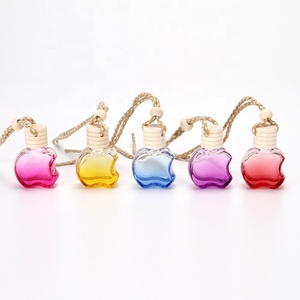 Nhà Sản Xuất 5Ml 10Ml <span class=keywords><strong>15Ml</strong></span> <span class=keywords><strong>Apple</strong></span> <span class=keywords><strong>Shaped</strong></span> Glass Nước Hoa Treo Xe Khuếch Tán Chai - Product Image 3