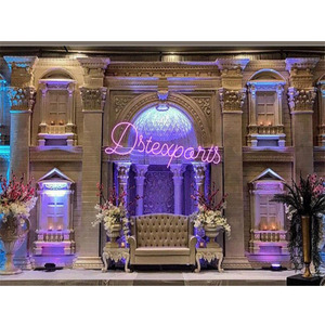 Escenario de boda canadiense grande, instalación de escenario de boda de la realeza India, elegante escenario de recepción con Panel de puerta - Product Image 1