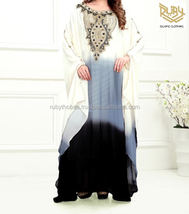 Abaya perlée à manches longues en polyester pour femmes adultes - Product Image 1