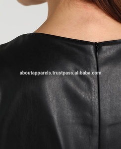 Gaun kulit wanita hitam sempurna lengan pendek berukuran besar pinggiran lipit tali leher dekorasi berongga kulit domba berlian imitasi - Product Image 4