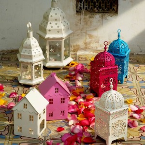 Bougeoir et lanternes en métal martelé doré pour la décoration festive de la maison ou du bureau Autres types de bocaux à bougies - Product Image 5
