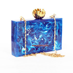 Sacs à main en métal indien en marbre rouge vin, sac en résine acrylique Lucite, designs vintage - Product Image 6