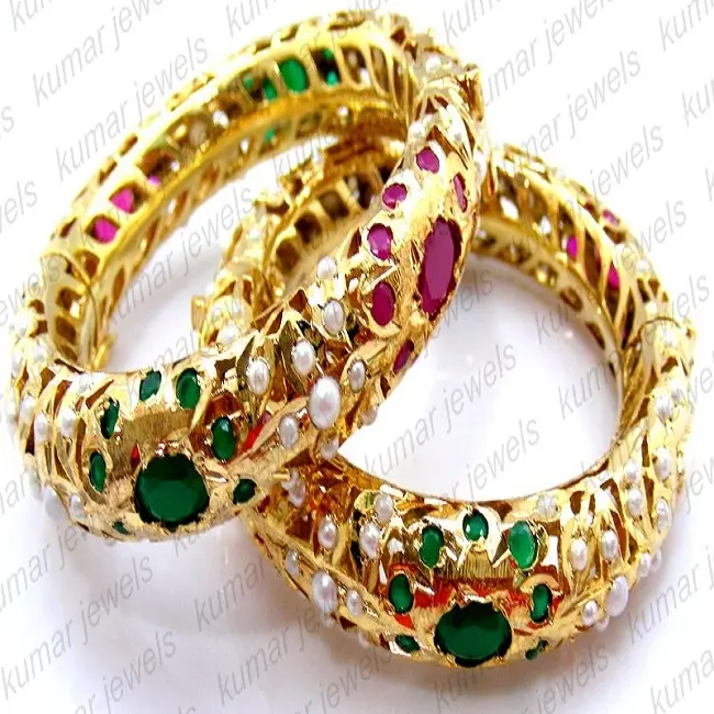 האחרון עיצוב Rajasthan סגנון מסורתי פרל חרוזים Jadau רויאל סגנון הודי זהב מצופה צד מנעול Kadas מעצב <span class=keywords><strong>צמידים</strong></span>