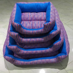 Vietnam-Made <b>Soft</b> Warm and Comfortable Cat and <b>Dog</b> Pet <b>Bed</b> - Product Image 2