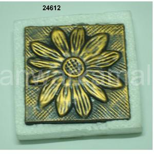 Tuile de toit en aluminium à prix compétitif Tuile murale en cuivre au design floral doré pour la maison Hôtel Restaurant - Product Image 1