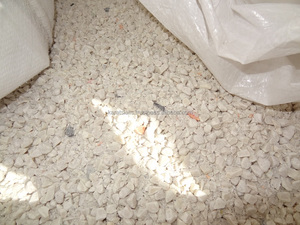 Tuyaux en <span class=keywords><strong>PVC</strong></span> broyés ou BALLES MIX COULEURS DÉCHETS/DÉCHETS POUR LE RECYCLAGE