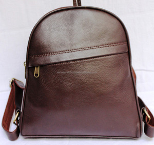 Mochilas de cuero genuino marrón oscuro pequeñas y simples para mujer, características ligeras personalizables para niñas, bolsos ajustables - Product Image 2