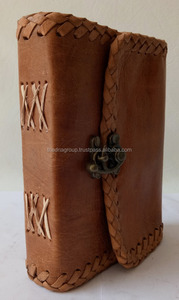 Diario de cuero repujado genuino hecho a mano, diseño de puntada lateral grande doble con cierre de bloqueo, perfecto para regalos de oficina - Product Image 2