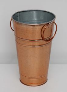 Seau à fleurs français en métal galvanisé doré - Product Image 3