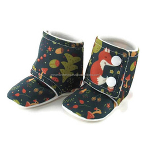 Chaussons de bébé en coton biologique, bottines d'hiver, vente en gros, Design personnalisé, unisexe, pour nouveau-né, approvisionnement OEM - Product Image 1