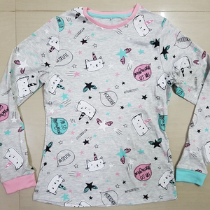 Bangladesh เสื้อยืดสุดแฟนซีสำหรับเด็กผู้หญิงใส่ได้ทุกฤดูเสื้อยืดผ้าฝ้ายแขนยาวพิมพ์ลายคิตตี้หลากสีสำหรับฤดูใบไม้ผลิ - Product Image 1