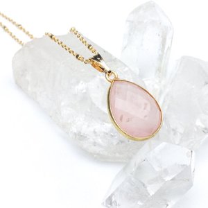 Cuarzo Rosa Pera bisel colgante collar - Product Image 1