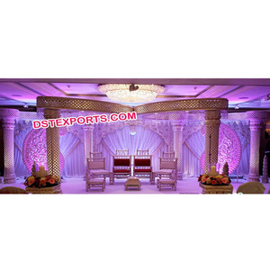 ชุดจับของชำร่วยลายผีเสื้อทำจากใยสำหรับงานแต่งงานชุดแมนดา็ปทำจากใยไฟเบอร์พร้อมลาย Paisleys สีทองที่ดีที่สุด - Product Image 1