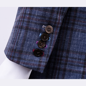Traje de Negocios Transpirable de Seda y Lino para Hombre Steve & James, Cuello en V, Corte Moderno, Chaqueta Personalizable, Talla Ajustable - Product Image 3