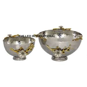 ชุดชามตกแต่ง 2 ใบ ทำจากสแตนเลสและทองเหลือง รูปทรงดอกไม้ กิ่งไม้ ชุบทอง ผิวมันเงา ขัดเงา ลายตอก - Product Image 1