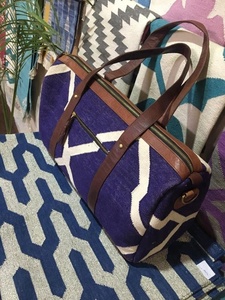 Bolso de cuero indio hecho a mano personalizado para niños bolso de viaje de hombro de fin de semana de gran capacidad con logotipo personalizado para uso en el gimnasio - Product Image 5