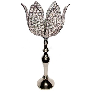 Hot Seller Métal Aluminium Cristal Votive Bougeoir Taille Personnalisée Argent Fini pour Table de Décoration de Pièce Maîtresse de Mariage - Product Image 3