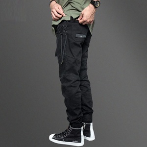 กางเกงคาร์โก้แห้งเร็วและเป็นมิตรต่อสิ่งแวดล้อมสำหรับผู้ชายผ้าคอตตอนกลางเอว100% ลำลองจากปากีสถาน - Product Image 3