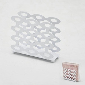 Servilletero con diseño en forma de U estilo ondulado con acabado cromado - Product Image 5