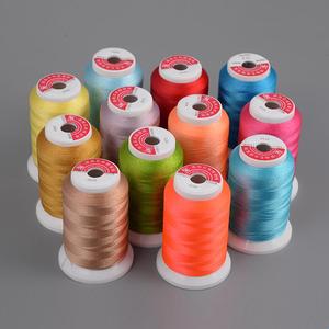 小さなスプールポリエステルマシン刺embroidery糸家庭用手用小さなミシン糸