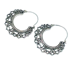 Pendientes con forma de flor de diamante de la mejor calidad, pendientes elegantes tribales de latón martillado, Metal plateado, fiestas, bodas - Product Image 5