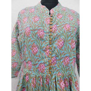 Kurtis largos de diseñador de calidad superior para mujer, estilo túnica estampada para uso diario, ocasiones festivas y de fiesta disponibles para la venta - Product Image 2