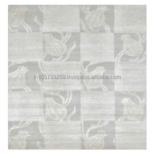 Alfombra Indo-Nepalí de Lana y Viscosa Anudada a Mano, Diseño Abstracto Bordado, Tufted Plateado, Resistente a las Manchas, Ecológica - Product Image 1