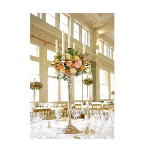 Beautiful Crystal 5-Candle Canadabra with Customized Logo New Metal Candle Holder and Stand for Wedding Event Decoration - Product Image 5