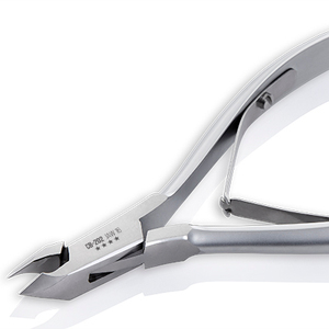 NGHIA OMI CB-202 Pince à cuticules en acier inoxydable chromé de qualité supérieure avec double ressort et joint en boîte - Product Image 1
