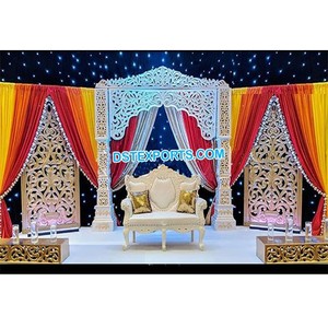 Decoraciones de Escenario para Bodas de Estilo Victoriano, Escenario Dorado Romántico para Bodas Asiáticas, Escenario Victoriano Vibrante para Bodas Cristianas en el Reino Unido - Product Image 2