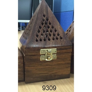 ผู้ถือธูปพีระมิดไม้พร้อมตู้เก็บของ-9309 - Product Image 1