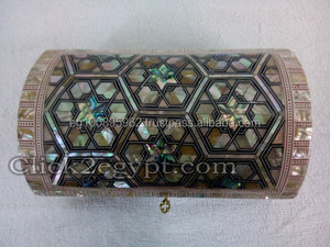 Caja de Joyería Rectangular de Lujo J27 con Cerradura de Madera y Madreperla - Product Image 3