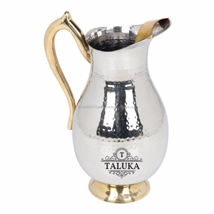 Carafe à eau en acier inoxydable indien de 67 oz, design Mughlai, avec poignée en laiton, fabrication artisanale - Product Image 2