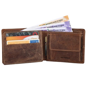 Cartera de Cuero Genuino para Hombre, Fabricada en India, Triple Pliegue, con Protección RFID, Compacta y Segura para Viajes, Disponible para la Venta - Product Image 3
