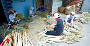 Bâton de balai en paille écologique, pour gazon - Product Image 5