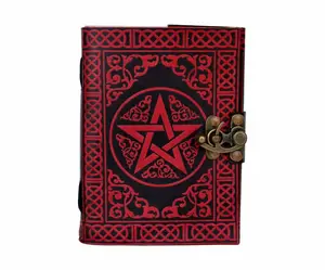 Handgemachtes geprägtes Pentagramm Rot & Schwarz Leder Buch der Schatten Blank Journal, Tagebuch Wicca Happy Planner Blank Tägliches Geschenk tagebuch