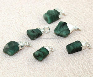 Connecteur de pierre d'émeraude naturelle en argent, galvanoplastie, composants de créateur, connecteur d'anneau de saut à boucle unique, vente en gros - Product Image 4