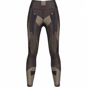 Mallas y mallas para mujer Pantalones de entrenamiento y yoga de cintura alta Pantalones de sublimación Patrón Camuflaje Embalaje personalizado Pantalones de fitness Estampado - Product Image 1