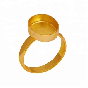 Bague vierge de forme ovale en argent sterling 925 plaqué or Trouver des bijoux pour unisexe. Grossiste Fabrication PAR CASA DE PLATA. - Product Image 2