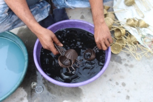 Passoire à thé en or de qualité supérieure pour un thé parfaitement infusé et un nettoyage facile - Product Image 2