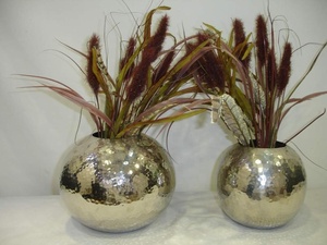 Vase à fleurs en métal en laiton fantaisie de luxe moderne de qualité supérieure avec finition en nickel pour mariage et décoration de la maison pour utilisation sur table - Product Image 2