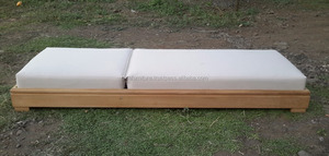 Chaises longues paresseuses d'extérieur en bois de teck massif de style moderne meubles de patio de jardin coussin épais pour piscine plage hôtel villa - Product Image 4