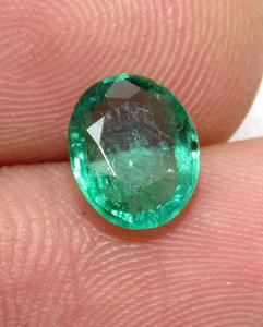 Cabochon de pierres précieuses naturelles zambiennes en vrac vert émeraude ovale taille rose 8x6mm 1.15 carat - Product Image 4