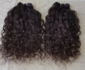 印度处女头发水波4束美丽印度卷曲处女头发自然编织原料