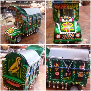 Arte de Camiones Pakistaníes Hecho a Mano y Pintado a Mano, Arte Metálico para Automóviles - Product Image 2