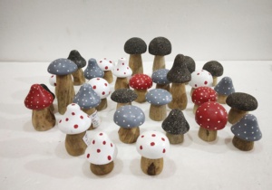 Reliable Manufacturer of Latest Design <b>Top</b> Quality Garden Decorative Wooden <b>Mushroom</b> for Christmas / Enameled <b>Mushroom</b> - Product Image 6