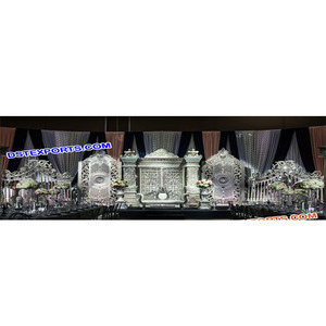 Décorations de scène de mariage royal anglais Belle fibre Mandap Set de scène pour les mariages - Product Image 1